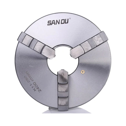 16 Inch Manual lathe chuck 3 Jaw self-centering K11-400 SANOU Brand metal lathe chuck scroll chuck for bench lathe - San Tools Dubai (image 1)